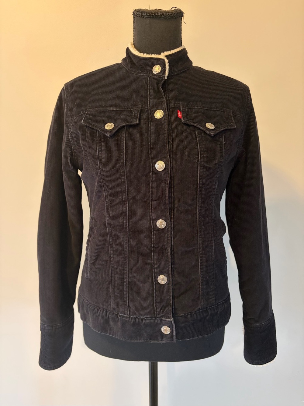 Women’s Vintage Y2K Levi's Red Tab Black Corduroy Jacket with Sherpa Trim size S